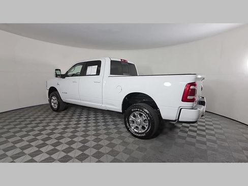 Used 2024 RAM 2500 Laramie w/ Safety Group AWD/4WD image 46