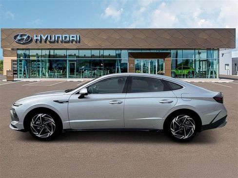New 2026 Hyundai Sonata SEL AWD/4WD image 3
