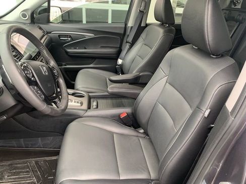 Used 2023 Honda Ridgeline RTL-E image 9