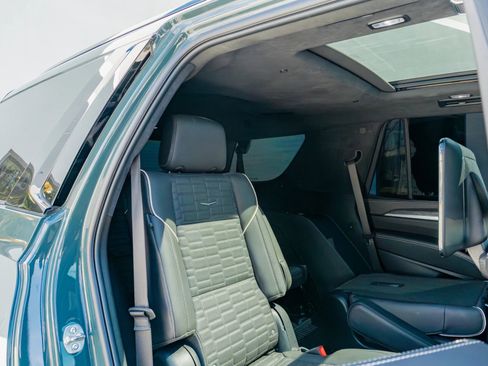 Used 2025 Cadillac Escalade V image 57