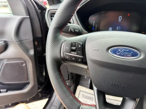 Used 2024 Ford Escape ST-Line w/ Tech Pack #1 FWD image 38