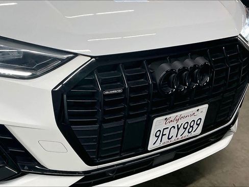 Certified 2023 Audi Q3 2.0T Premium Plus w/ Premium Plus Package image 32