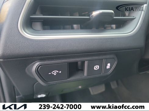 Certified 2025 Kia K4 FWD image 25