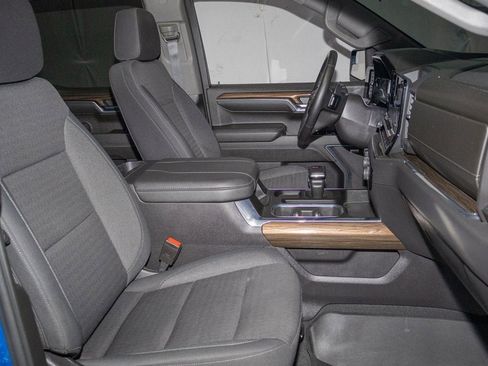 Certified 2023 Chevrolet Silverado 1500 LT Trail Boss w/ Convenience Package II image 14
