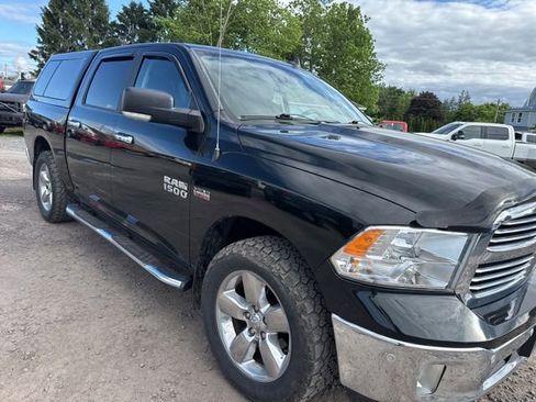 Used 2017 RAM 1500 Big Horn AWD/4WD image 4