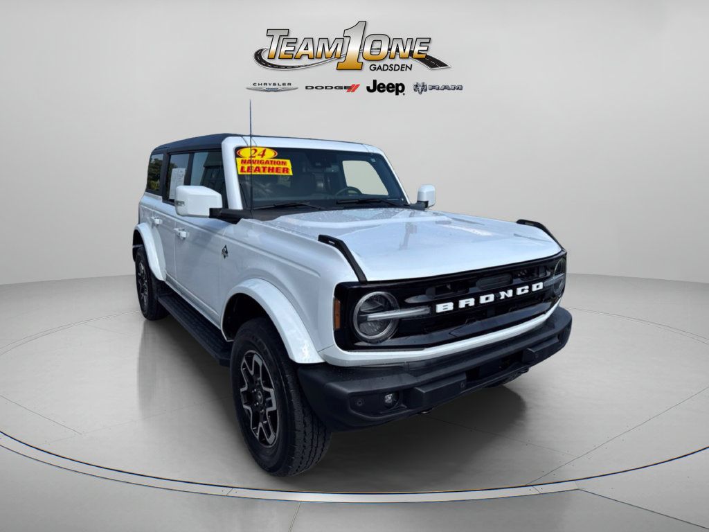 Used 2024 Ford Bronco Outer Banks AWD/4WD image 1