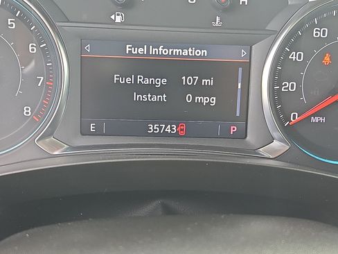 Used 2023 Chevrolet Traverse LT AWD/4WD image 20