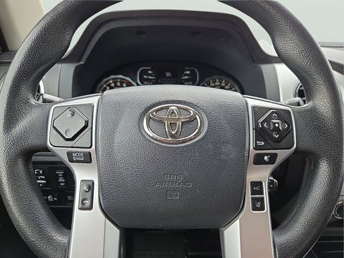 Used 2018 Toyota Tundra SR5 w/ TRD Off Road Package AWD/4WD image 24
