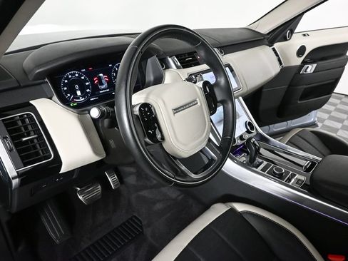 Used 2019 Land Rover Range Rover Sport HSE Dynamic AWD/4WD image 6