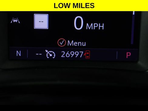 Used 2022 GMC Terrain SLE w/ Driver Convenience Package image 5