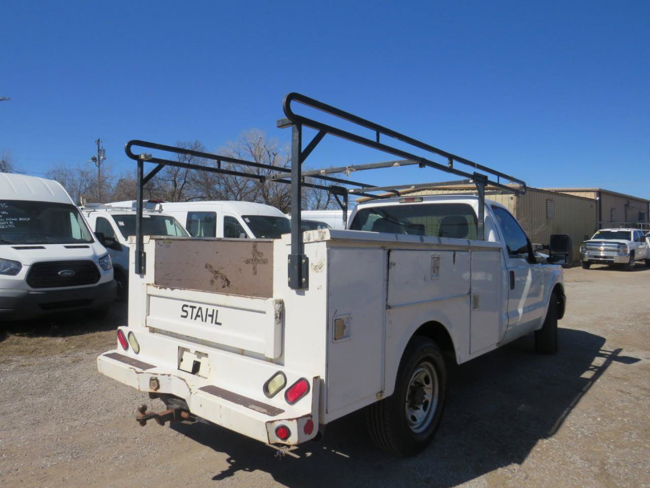 Used 2011 Ford F250 2WD Regular Cab Super Duty image 5