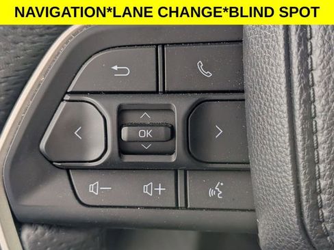 Used 2024 Toyota Tacoma TRD Sport w/ TRD Sport Upgrade Package AWD/4WD image 15