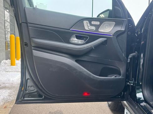 Used 2022 Mercedes-Benz GLE 350 4MATIC w/ Premium Package image 34