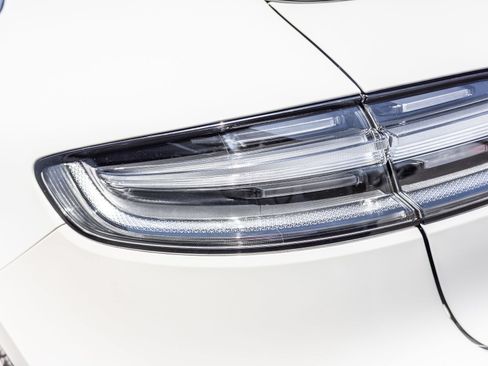 Certified 2026 Porsche Macan S AWD/4WD image 27