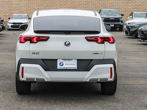 New 2026 BMW X2 xDrive28i w/ Convenience Package AWD/4WD image 5