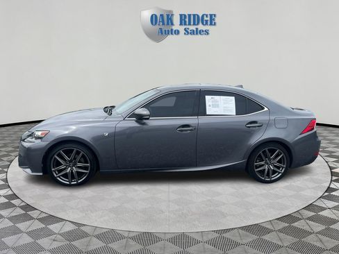 Used 2015 Lexus IS 250 image 8