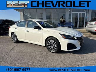 Used 2025 Nissan Altima 2.5 SV video 1