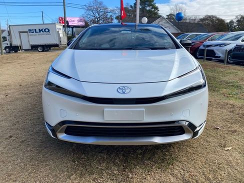 New 2026 Toyota Prius Plug-In Hybrid FWD image 19