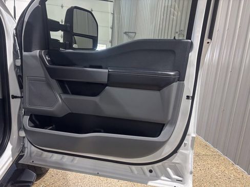 Used 2025 Ford F250 XL w/ STX Appearance Package image 26