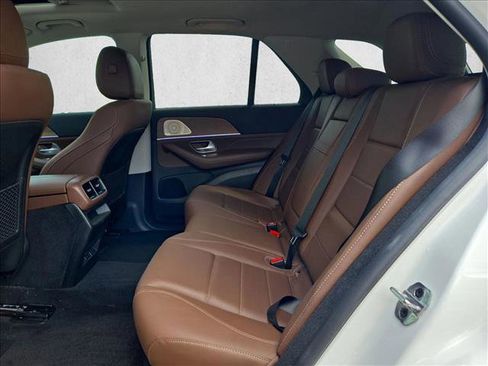 Certified 2024 Mercedes-Benz GLE 450e 4MATIC image 17