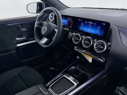 New 2026 Mercedes-Benz GLA 250 image 15