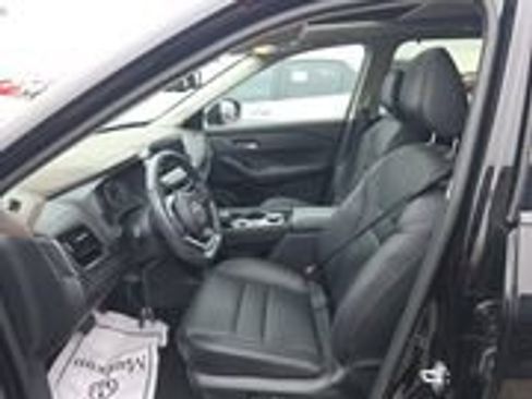 Used 2023 Nissan Rogue SL w/ SL Premium Package AWD/4WD image 6