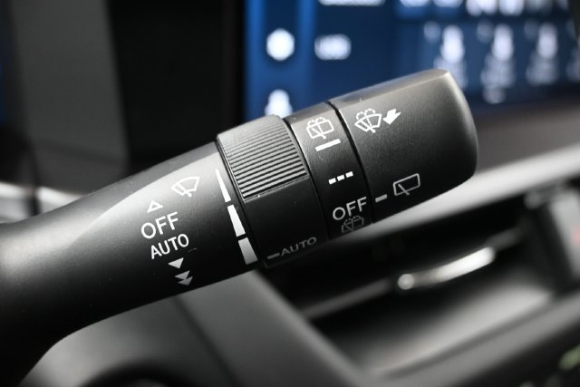 New 2026 Subaru Outback Touring XT AWD/4WD image 30