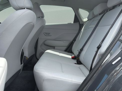 Used 2025 Hyundai Kona SEL AWD/4WD image 17