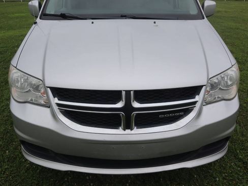 Used 2011 Dodge Grand Caravan Mainstreet w/ PWR Convenience Group FWD image 16