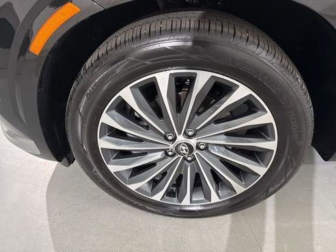 Used 2025 Hyundai Palisade Calligraphy image 6