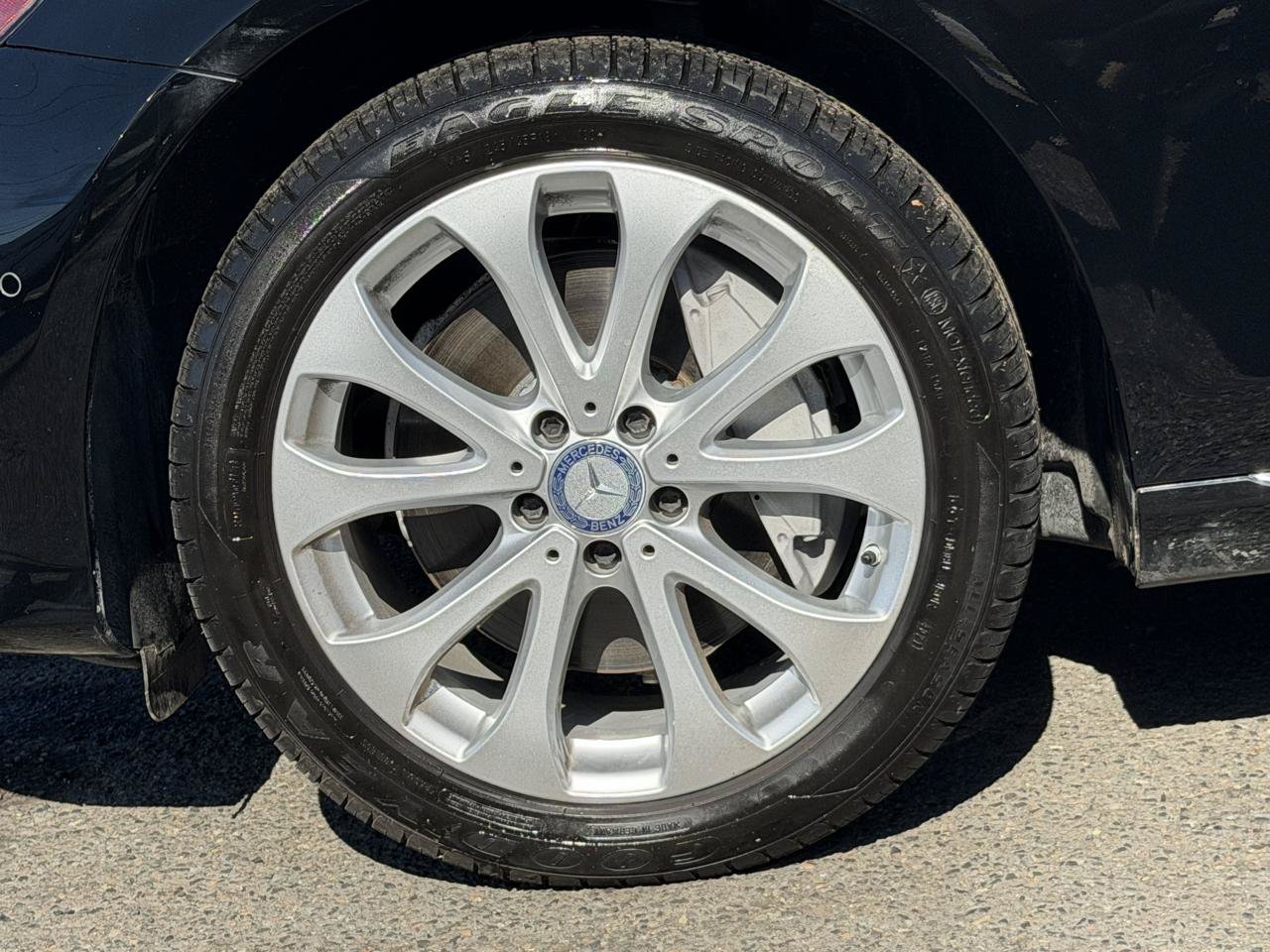 Used 2017 Mercedes-Benz E 300 4MATIC w/ Premium 1 Package image 36