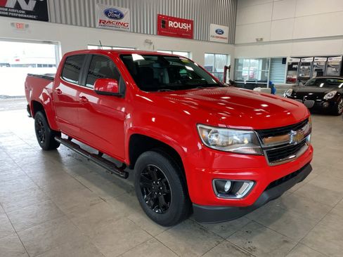 Used 2018 Chevrolet Colorado LT w/ LT Convenience Package image 7