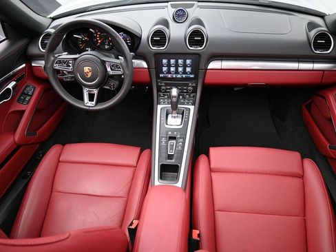 Used 2024 Porsche 718 Boxster GTS image 22