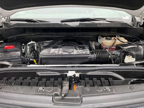 Used 2025 Chevrolet Silverado 1500 LT image 30