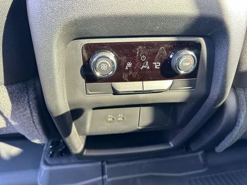 New 2026 Chevrolet Traverse LT w/ LPO, Floor Liner Package FWD image 6