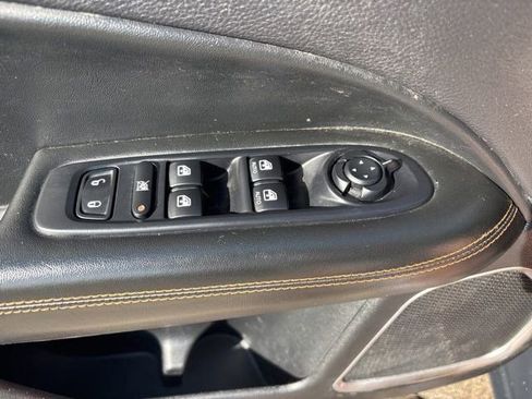 Used 2019 Jeep Compass Limited image 14