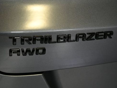 Used 2022 Chevrolet TrailBlazer RS AWD/4WD image 10