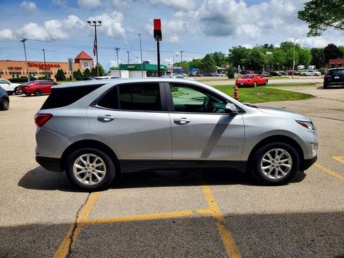 Used 2021 Chevrolet Equinox LT FWD image 4