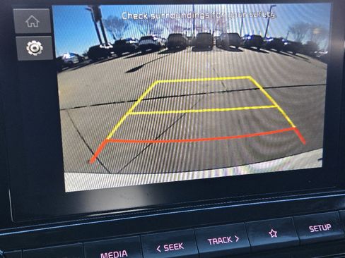 Certified 2024 Kia Forte LXS w/ LXS Technology Package image 7