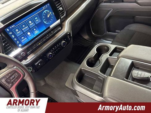 Used 2025 Chevrolet Silverado 1500 LT image 15