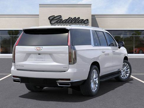 New 2022 Cadillac Escalade ESV Luxury image 4