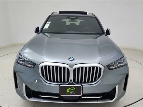 Used 2024 BMW X5 sDrive40i image 10