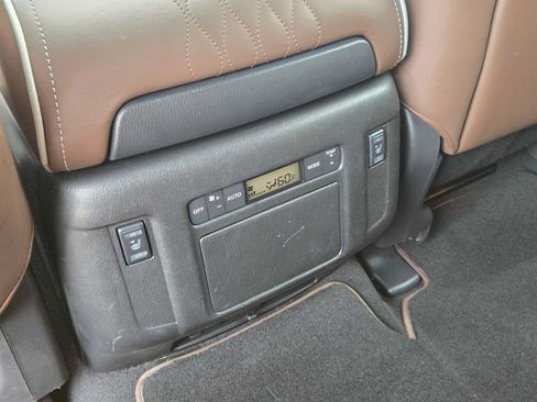 Used 2015 INFINITI QX80 4WD w/ Limited Package image 20