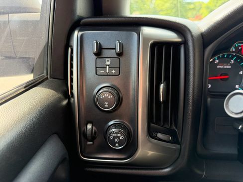 Used 2018 Chevrolet Silverado 3500 LT w/ LT Convenience Package AWD/4WD image 26