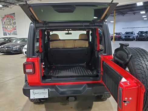 Used 2023 Jeep Wrangler Sport AWD/4WD image 25