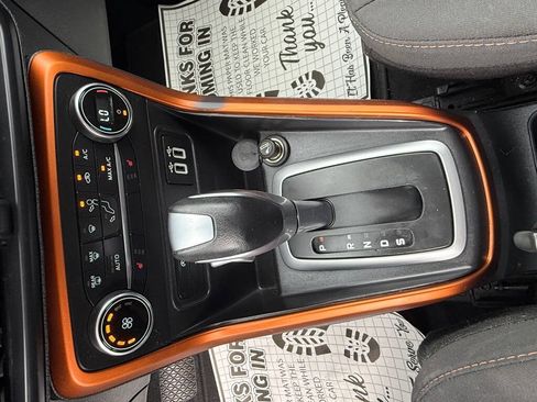 Used 2021 Ford EcoSport SE w/ SE Convenience Package FWD image 22