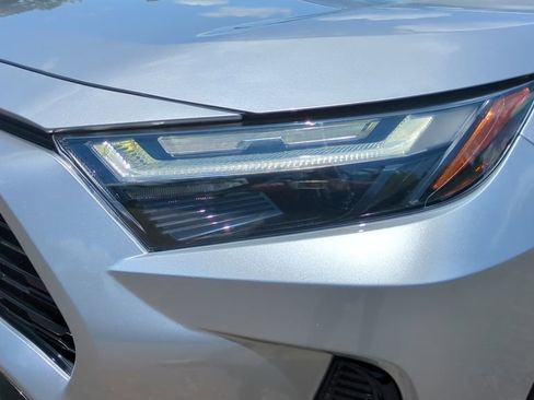 Used 2023 Toyota RAV4 SE AWD/4WD image 9
