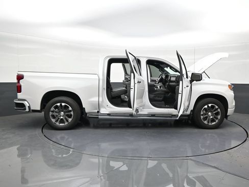 Used 2024 Chevrolet Silverado 1500 High Country w/ Technology Package RWD image 29