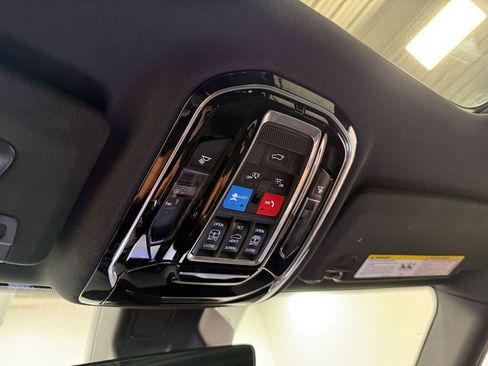 Used 2024 Jeep Grand Cherokee L Overland w/ Trailer Tow Package image 88