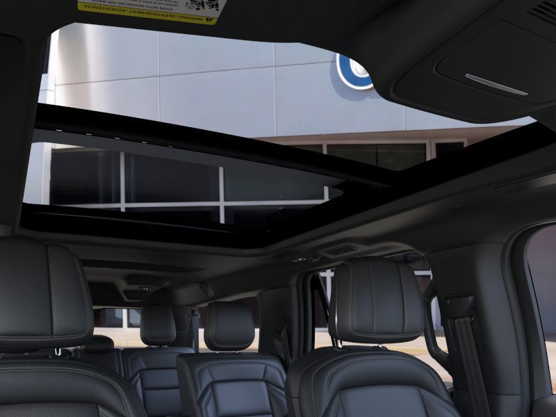 New 2026 Lincoln Navigator L Reserve w/ Jet Appearance Package AWD/4WD image 23